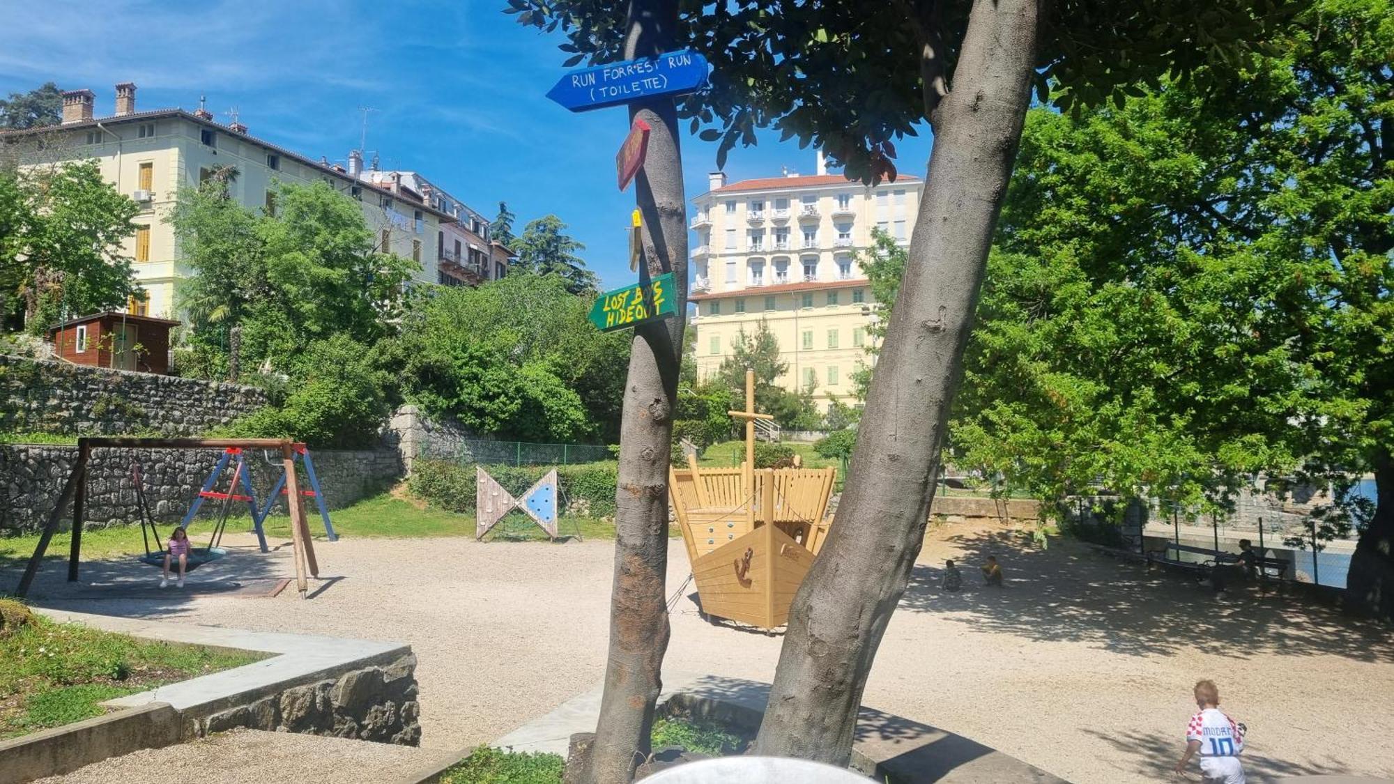Apartment With Direct Sea View, Free Parking And Close To Beaches And Promenade Lovran Eksteriør billede